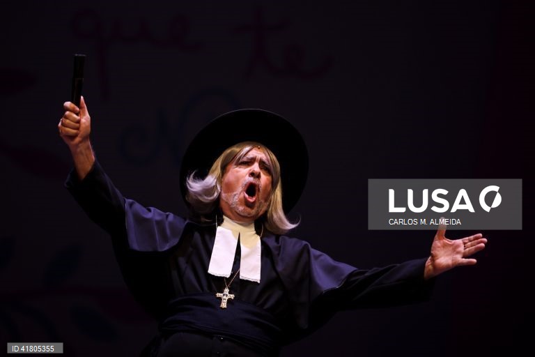 Ensaio de imprensa da opereta "Maria da Fonte", no Centro Cultural de Belém, Lisboa, 7 de novembro de 2023. Comédia em 3 atos, escrita em português, interpretada por oito solistas e 10 atores com o Coro do Teatro Nacional de São Carlos e Orquestra Sinfónica Portuguesa, com estreia marcada para 12 de novembro no Centro Cultural de Belém. (ACOMPANHA TEXTO DE 8 DE NOVEMBRO DE 2023). CARLOS M. ALMEIDA/LUSA