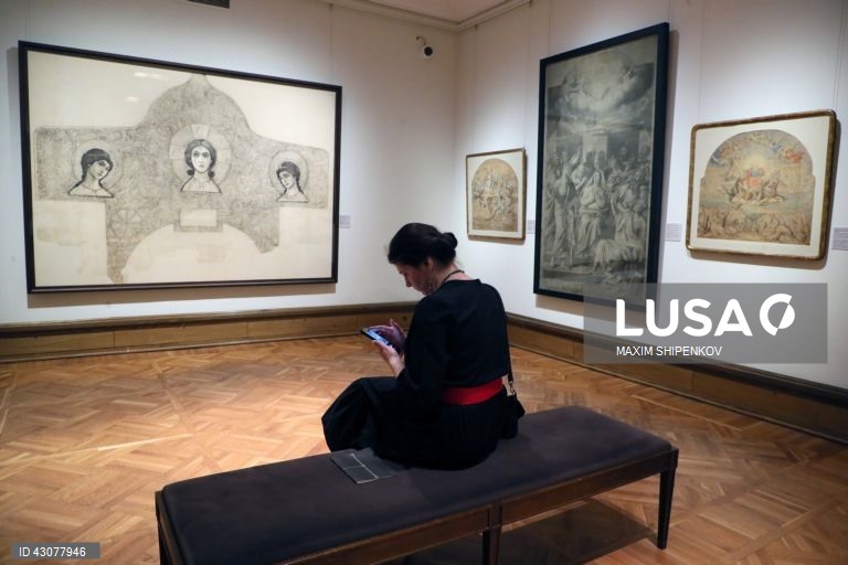 Moscovo: Exposição "Desenhos de tamanho extraordinário das colecções gráficas do século XVIII ao início do século XX"