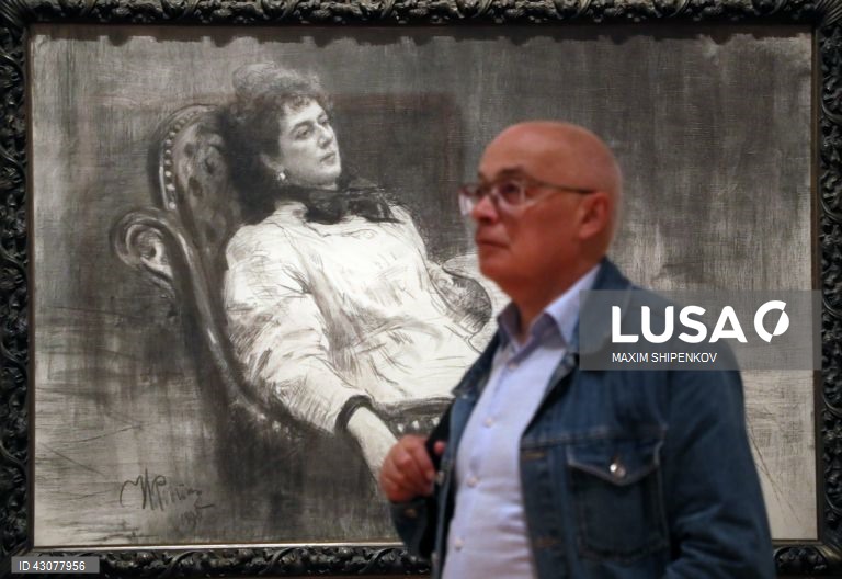 Moscovo: Exposição "Desenhos de tamanho extraordinário das colecções gráficas do século XVIII ao início do século XX"