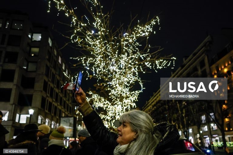França: Iluminações de Natal em Paris