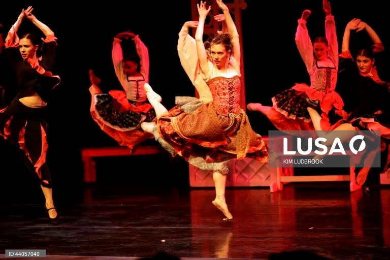 África do Sul: Ensaio geral do ballet "Carmen" em Joanesburgo