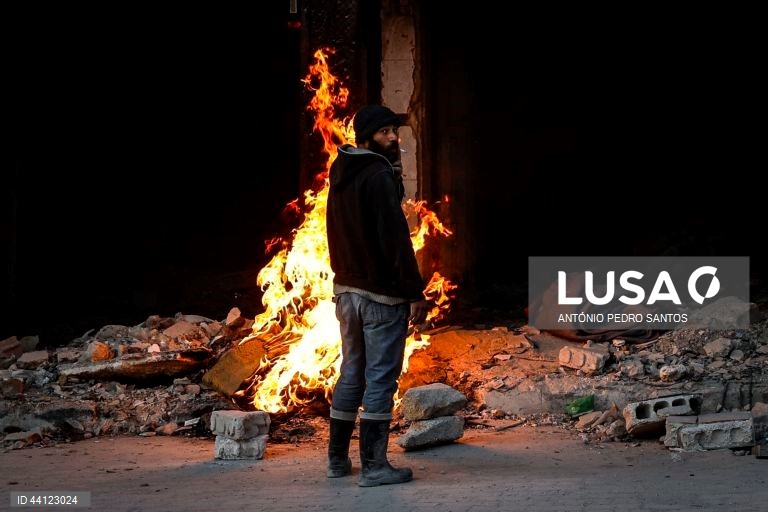 Síria: Yarmouk, Campo de refugiados palestiniano nos arredores de Damasco