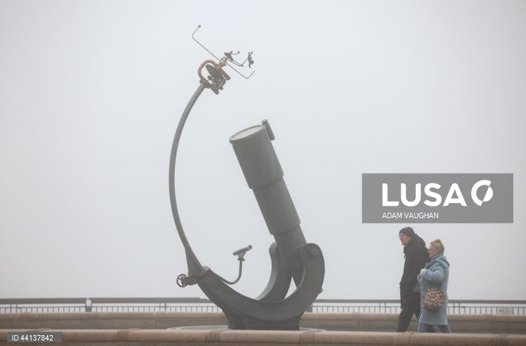 Reino Unido: Nevoeiro em Liverpool