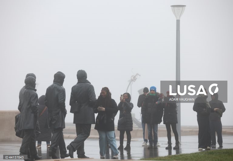 Reino Unido: Nevoeiro em Liverpool