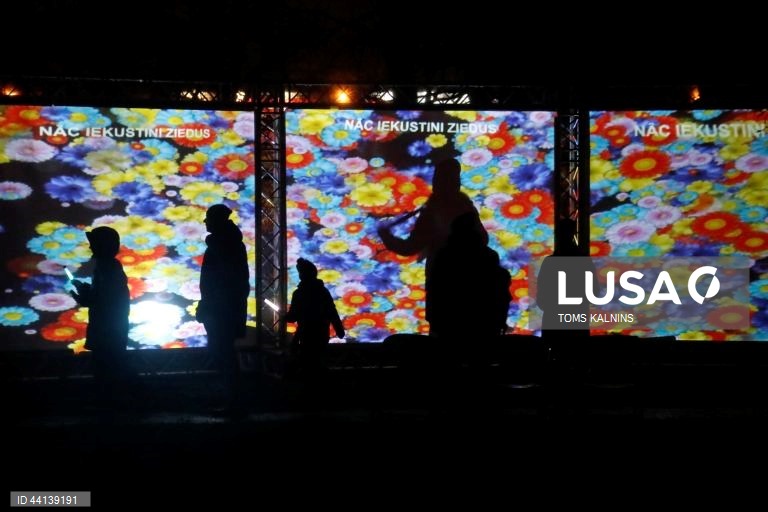 Letónia: Festival de luzes no Jardim Botânico da Universidade de Riga