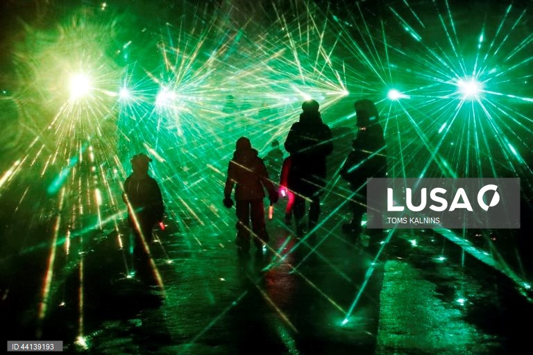 Letónia: Festival de luzes no Jardim Botânico da Universidade de Riga