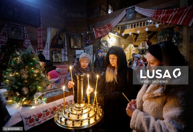 Ucrânia: Celebrações do Natal ortodoxo na aldeia de Pyrogovo