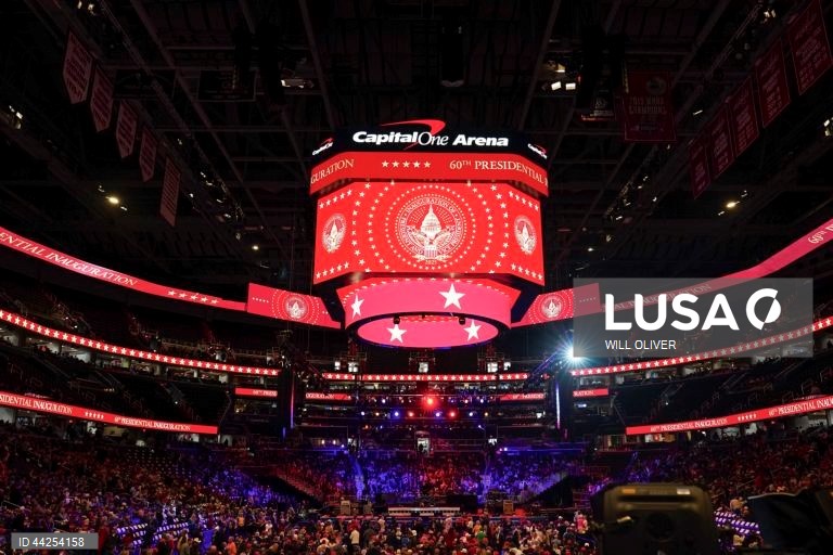 EUA: Comicío de Donald Trump antes de tomar posse como 47.º Presidente dos Estados Unidos