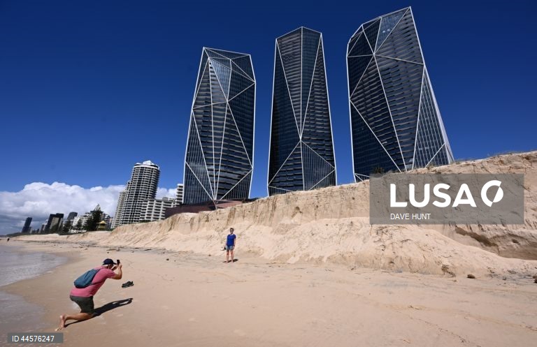 Austrália: Efeitos da passagem do ciclone Alfred na Gold Coast
