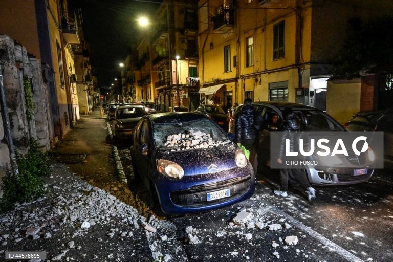 Itália: Sismo de magnitude 4,4 abala região de Nápoles