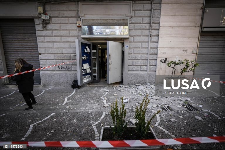 Itália: Sismo de magnitude 4,4 abala região de Nápoles