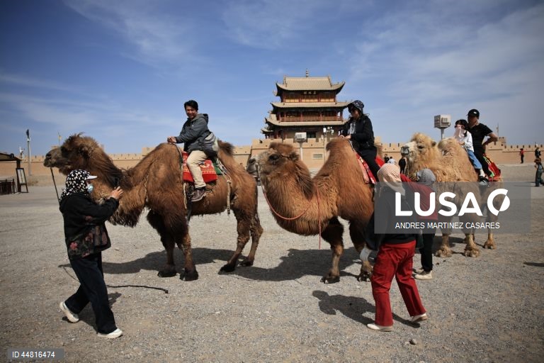 China: Cidade Fortaleza de Jiayuguan