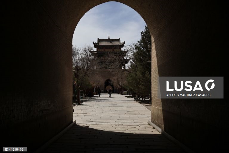 China: Cidade Fortaleza de Jiayuguan