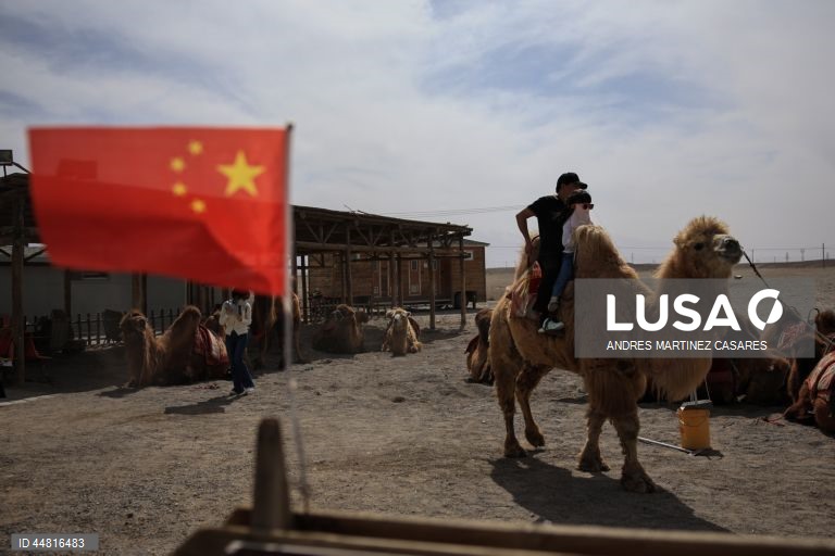 China: Cidade Fortaleza de Jiayuguan