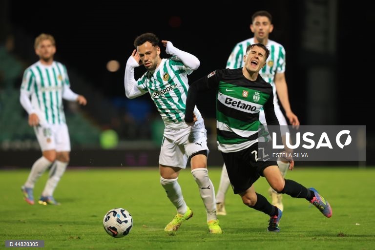  O Sporting voltou a vencer hoje o Rio Ave, agora por 2-1, em Paços de Ferreira, e apurou-se para a final da Taça de Portugal em futebol, com um agregado de 4-1.