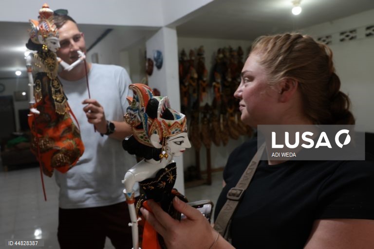 Wayang Golek: arte tradicional de marionetas de Java Ocidental
