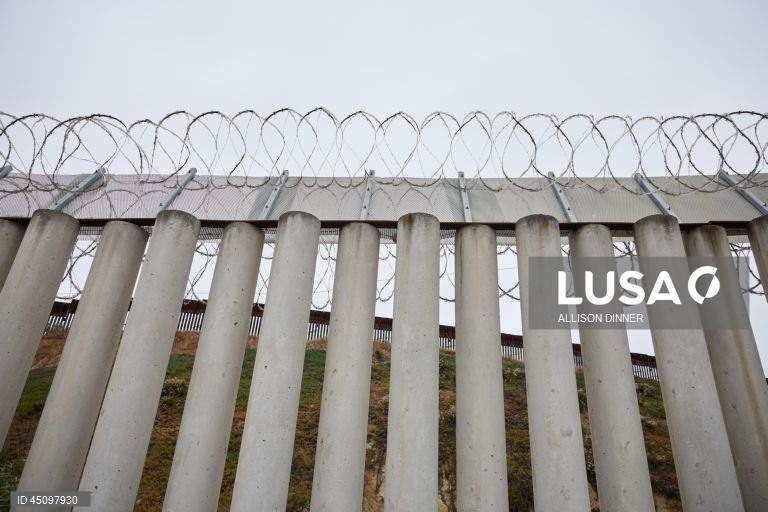 EUA: Fronteira sul na zona de San Diego