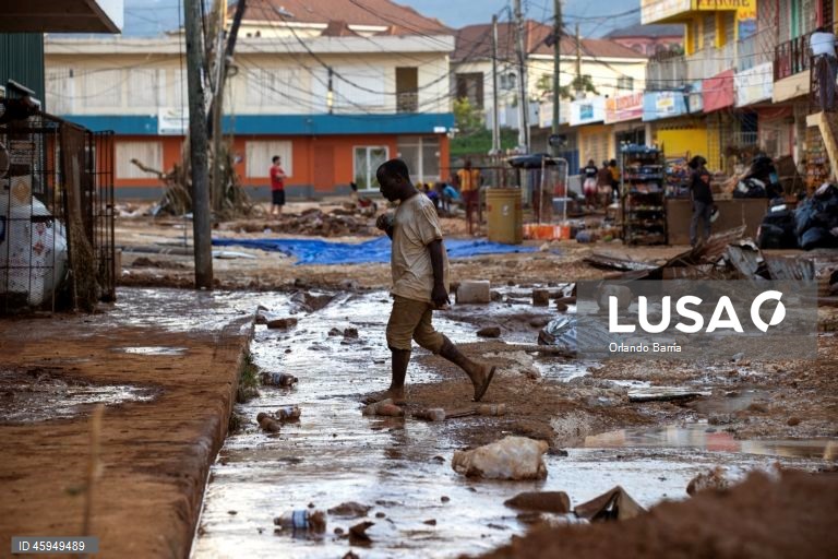 Jamaica: Pelo menos 19 mortos e mais de 70% do país sem energia elétrica após a passagem do furacão Melissa.