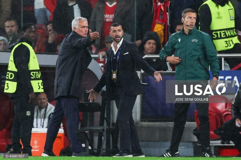 Futebol: Liga dos Campeões - Benfica vs Bayer Leverkusen