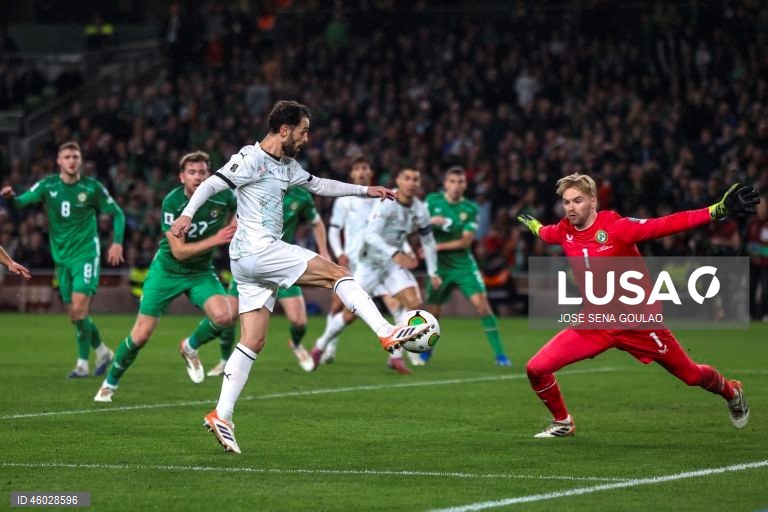 Futebol: Jogo de qualificação para o Mundial 2026 - República da Irlanda vs Portugal