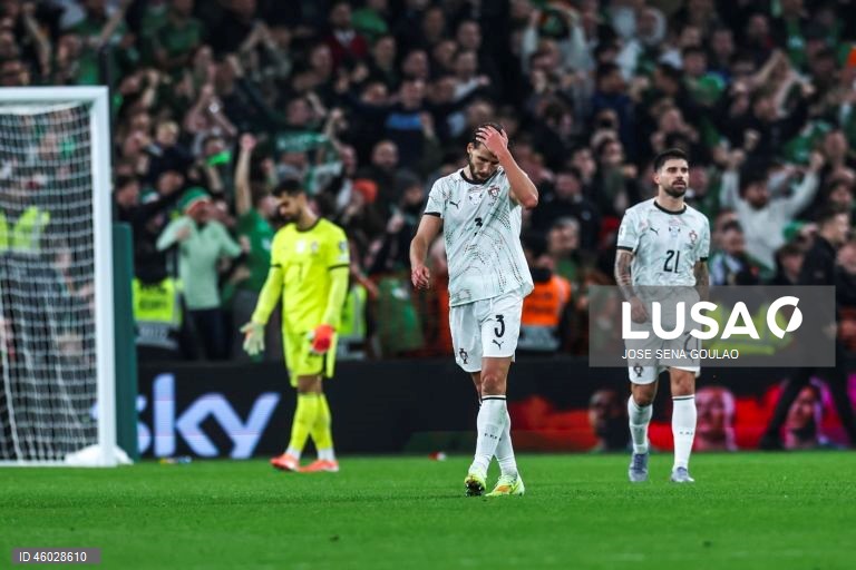 Futebol: Jogo de qualificação para o Mundial 2026 - República da Irlanda vs Portugal