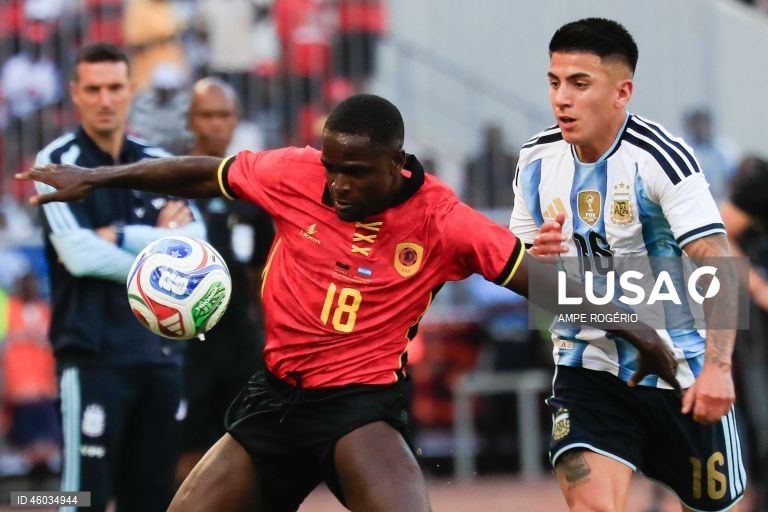 Futebol: Angola vs Argentina
