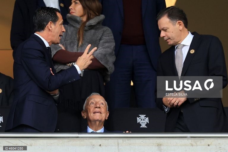 A seleção portuguesa de futebol assegurou hoje a nona presença num Campeonato do Mundo, ao golear por 9-1 a Arménia, na sexta e última jornada do Grupo F da qualificação europeia, no Estádio do Dragão, no Porto.