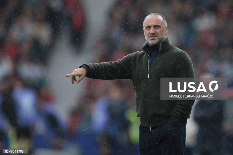 A seleção portuguesa de futebol assegurou hoje a nona presença num Campeonato do Mundo, ao golear por 9-1 a Arménia, na sexta e última jornada do Grupo F da qualificação europeia, no Estádio do Dragão, no Porto.