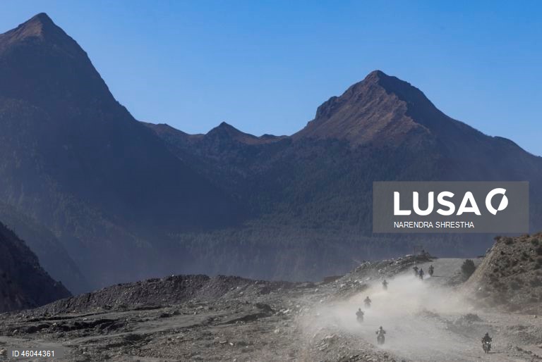 Nepal: Natureza e atividades de lazer em Pokhara