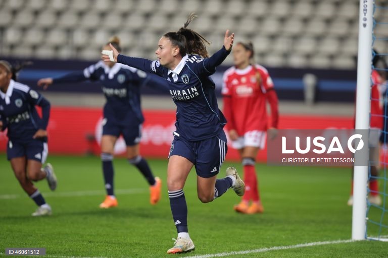 O Benfica piorou hoje a sua situação na Liga dos Campeões feminina de futebol, ao perder fora com as francesas do Paris FC (2-0), na quarta e antepenúltima jornada da fase de liga, penalizado por uma expulsão e erros a finalizar.