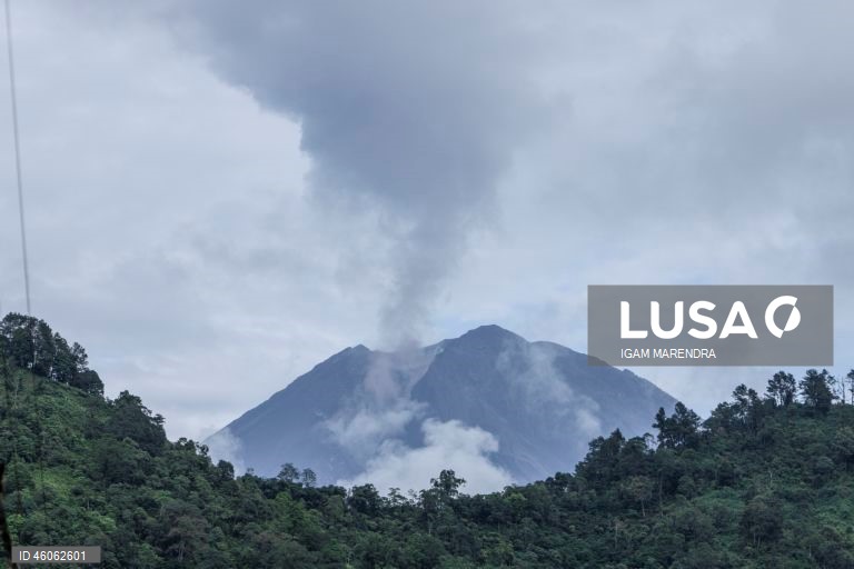 Indonésia: Consequências da erupção do vulcão Semeru