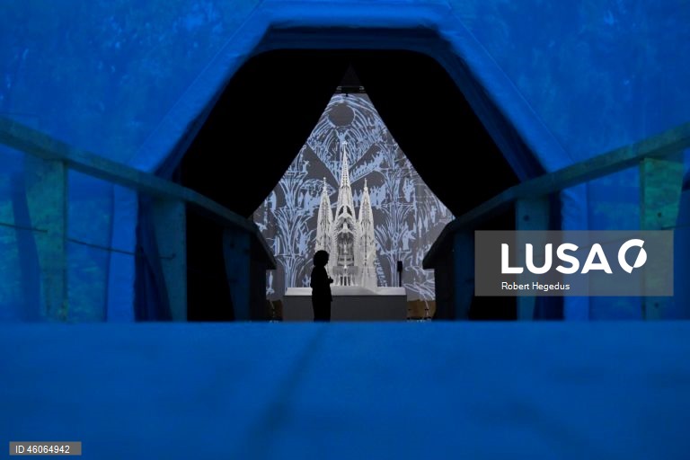 Exposição marca o 90.º aniversário do falecido arquiteto húngaro Imre Makovecz