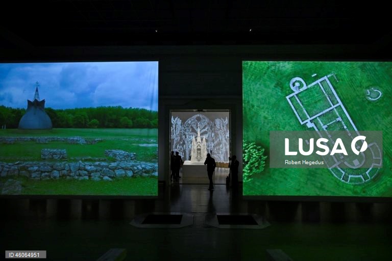 Exposição marca o 90.º aniversário do falecido arquiteto húngaro Imre Makovecz