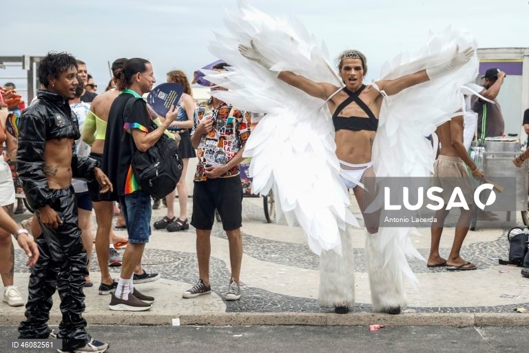 Brasil: Parada do Orgulho na Praia de Copacabana, no Rio e Janeiro