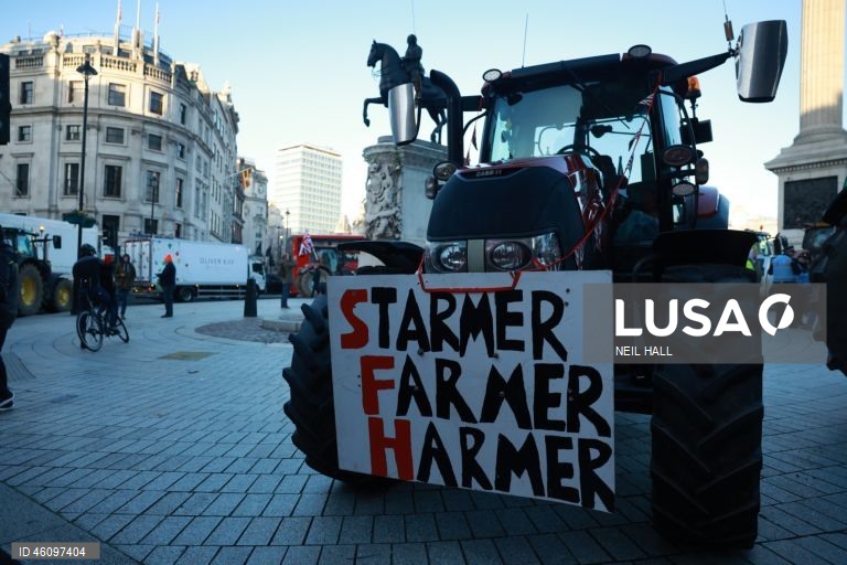 Reino Unido: Agricultores britânicos protestam no dia da apresentação do orçamento em Londres