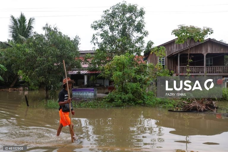 As inundações afetam a vida quotidiana na Malásia
