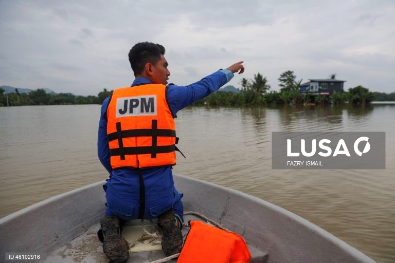As inundações afetam a vida quotidiana na Malásia
