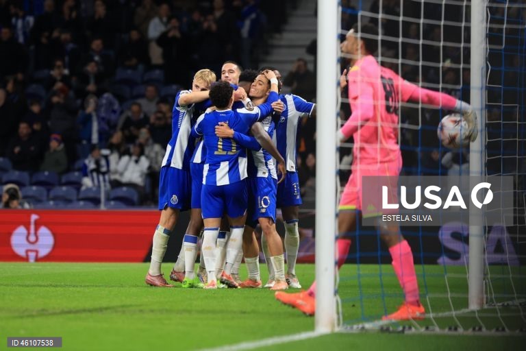 O FC Porto conquistou hoje a terceira vitória na edição 2025/26 da Liga Europa de futebol, ao impor-se por 3-0 na receção ao lanterna-vermelha Nice, em jogo da quinta jornada.