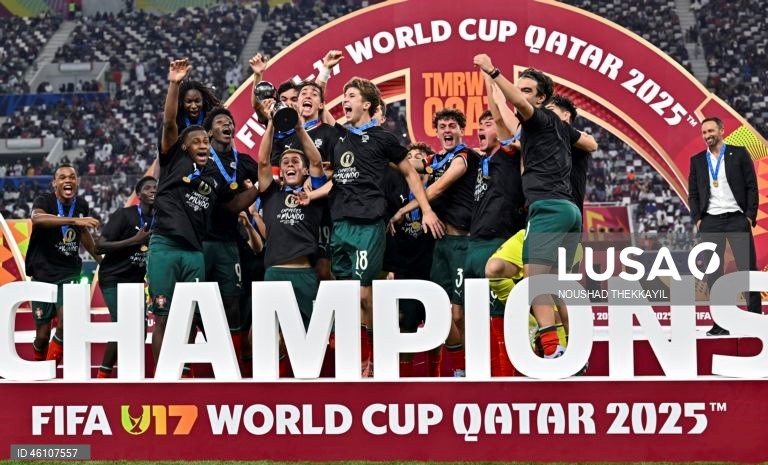 Portugal conquistou hoje o título mundial de futebol de sub-17, pela primeira vez, ao vencer a Áustria, por 1-0, em Doha, na final do Campeonato do Mundo.