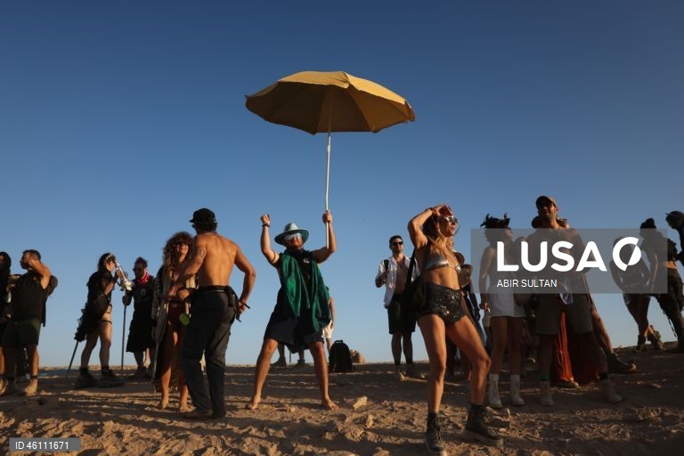 Israel: Festival Midburn no deserto do Negev