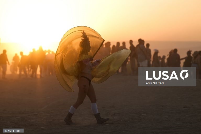 Israel: Festival Midburn no deserto do Negev