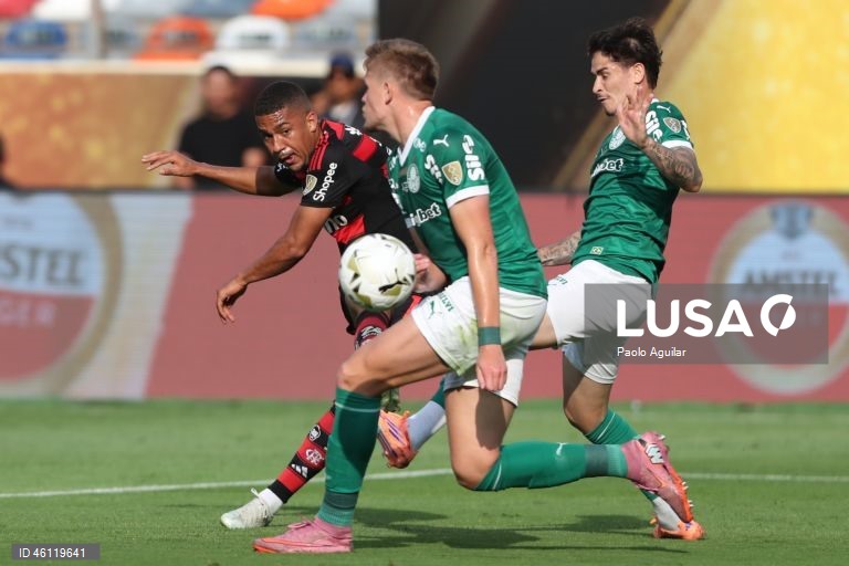 Taça Libertadores: Flamengo conquista quarto título ao vencer Palmeiras