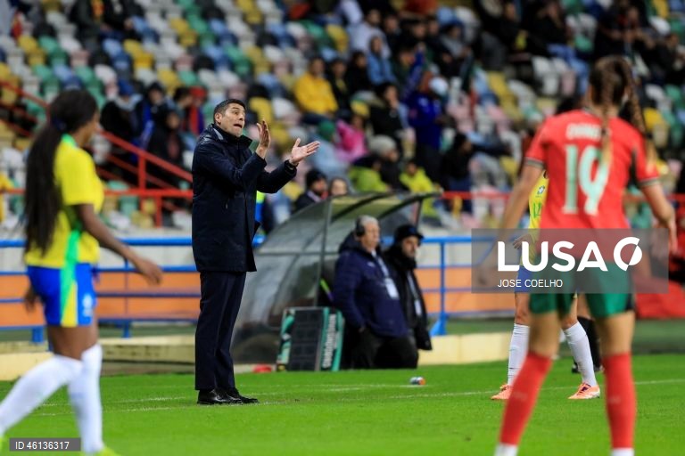 Portugal foi hoje goleado pelo Brasil, por 5-0, em Aveiro, num jogo de preparação para a fase de qualificação europeia para o Mundial2027 feminino de futebol, que começa em março de 2026.