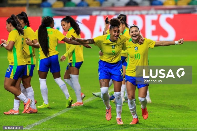 Portugal foi hoje goleado pelo Brasil, por 5-0, em Aveiro, num jogo de preparação para a fase de qualificação europeia para o Mundial2027 feminino de futebol, que começa em março de 2026.