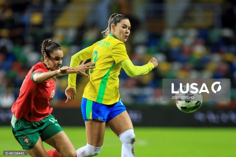 Portugal foi hoje goleado pelo Brasil, por 5-0, em Aveiro, num jogo de preparação para a fase de qualificação europeia para o Mundial2027 feminino de futebol, que começa em março de 2026.