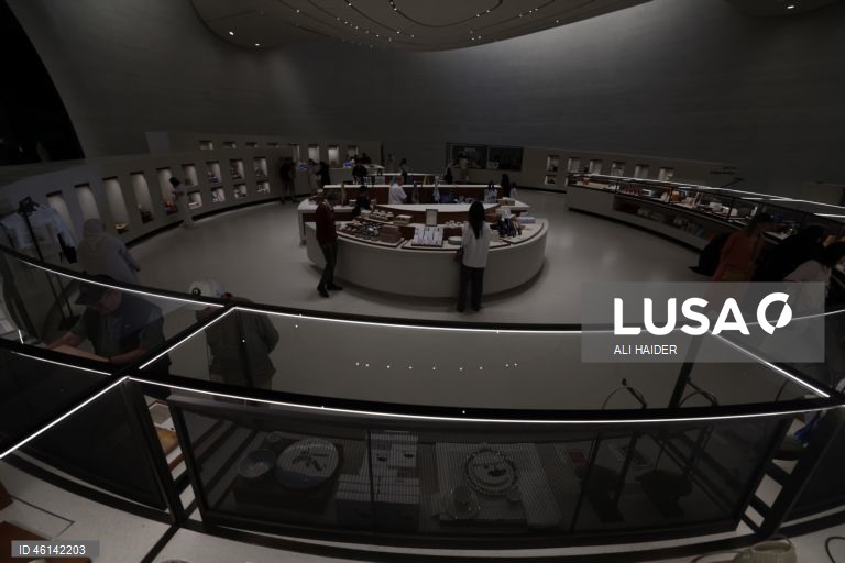 Abu Dhabi: Inauguração do Museu Nacional Zayed