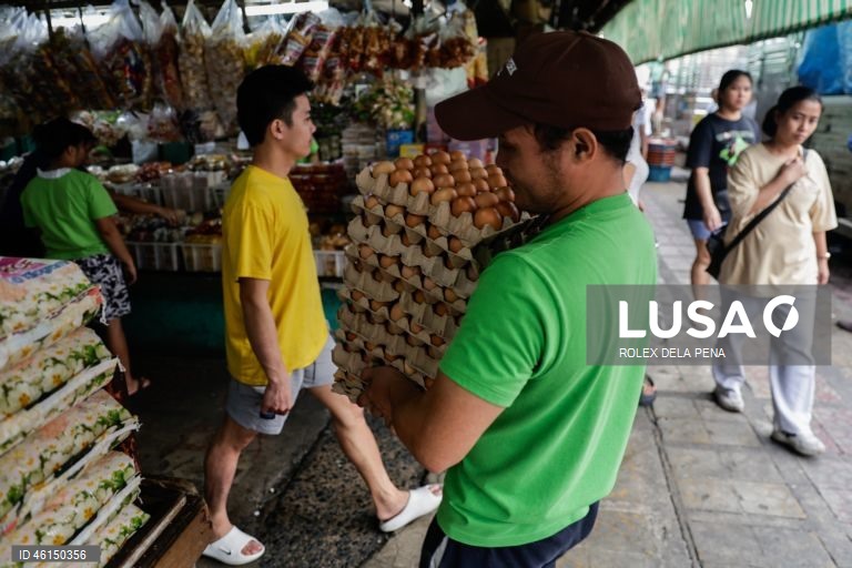 Filipinas: Mercado de rua em Quezon City