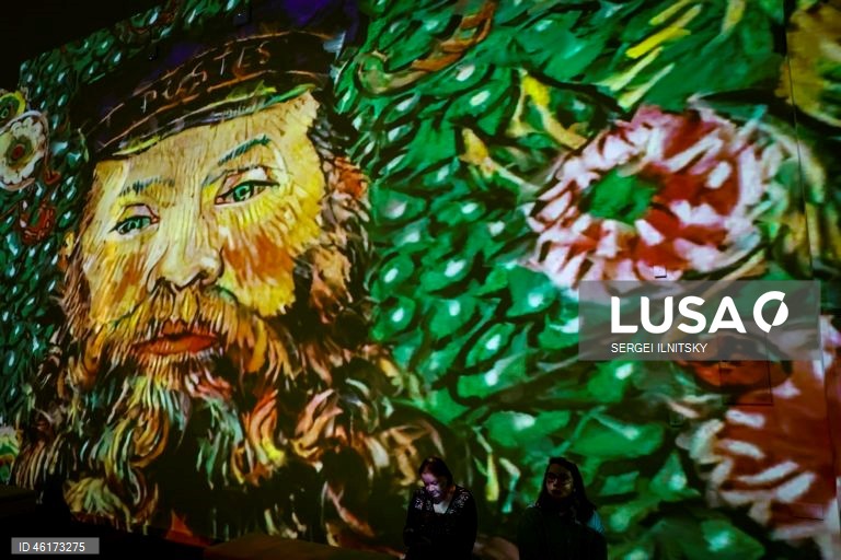 Rússia: Exposição multimédia «Ser Van Gogh» em Moscovo
