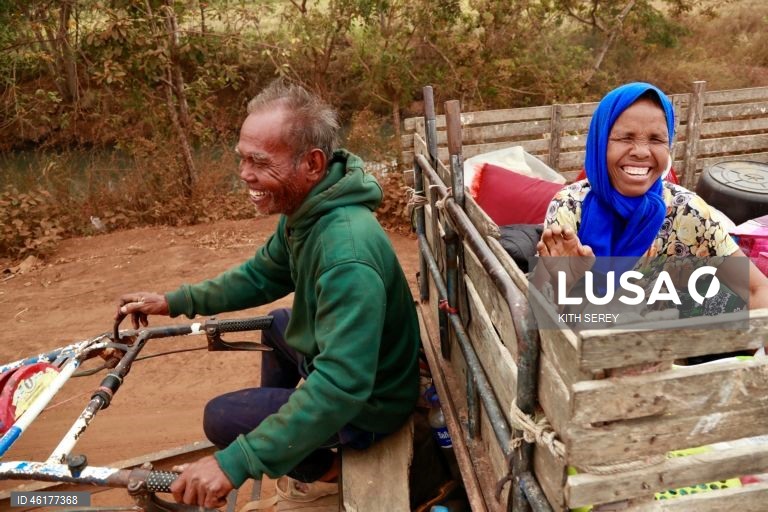 Camboja: Refugiados da guerra entre o Camboja e a Tailândia