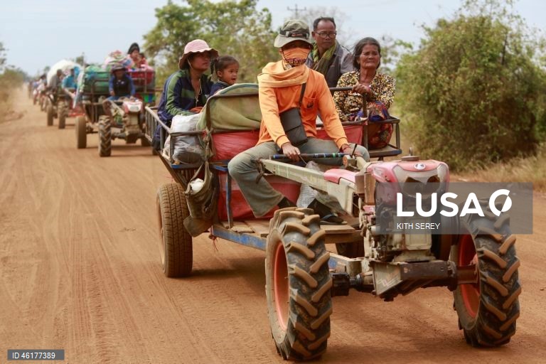 Camboja: Refugiados da guerra entre o Camboja e a Tailândia